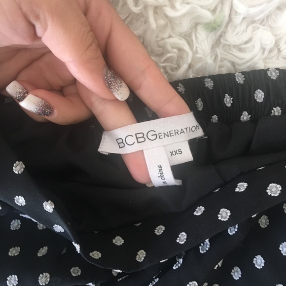 Black and white loose pants from BCBGeneration - Picture 4 of 4